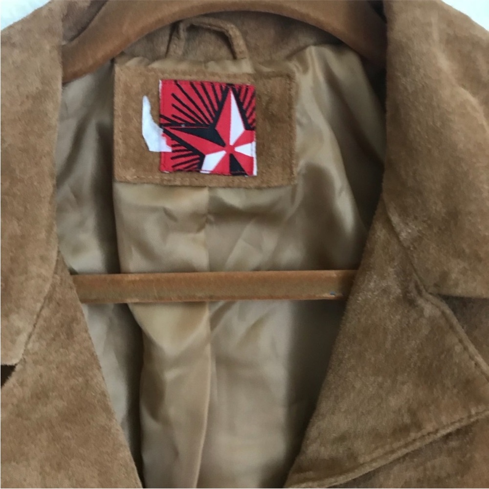 VINTAGE | Y2K Brown Suede Fringe Jacket - Picture 4 of 6